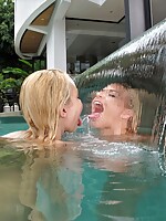 chubby mature porn pics